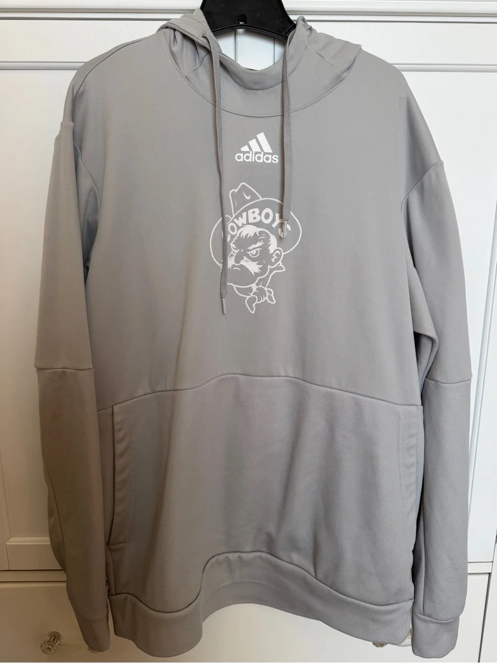 adidas Men's Light Gray Hoodie with Cowboys Graphic 2XLT